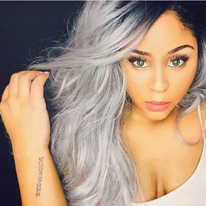 Meet your Posher, Cee